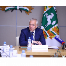 Владимир Мазур поставил задачу модернизировать фонд развития промышленности и создать «Биржу возможностей»